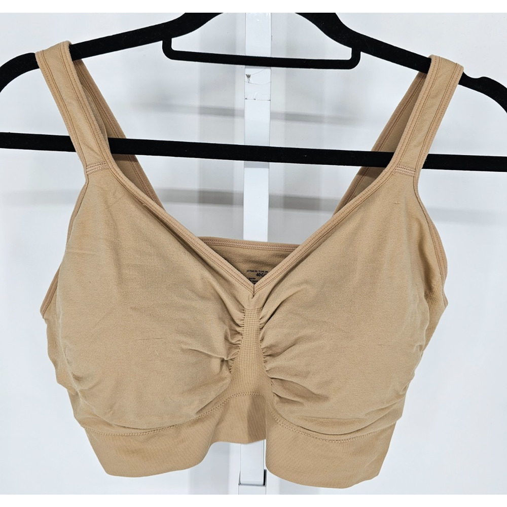 Genie Womens Sz 40C/D Wire Free T Shirt Bra Lightly Padded Beige